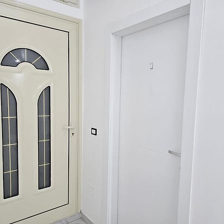 Guest House Lido Rivabella Bagian luar foto